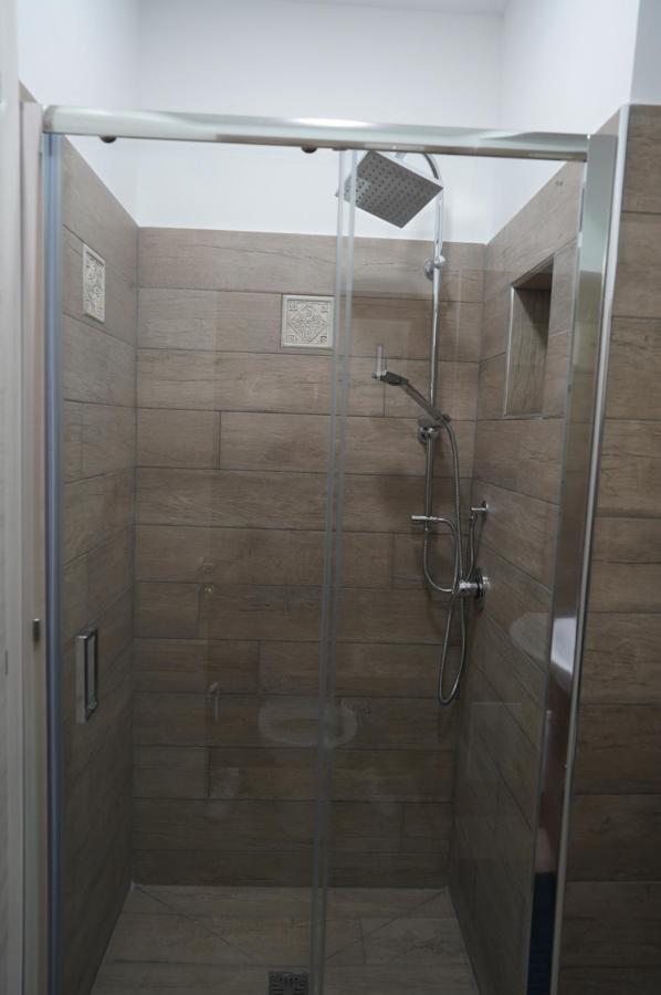 נאפולי Cristal Home מראה חיצוני תמונה