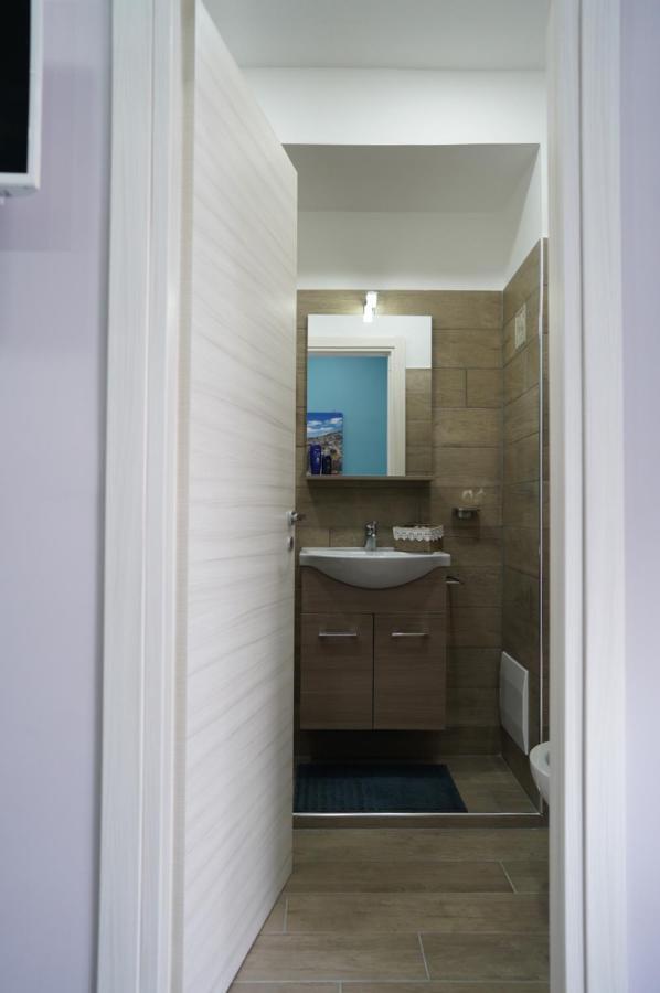 נאפולי Cristal Home מראה חיצוני תמונה